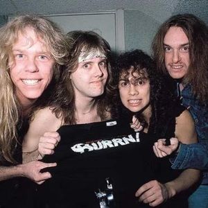 Meet your Posher, Hunter